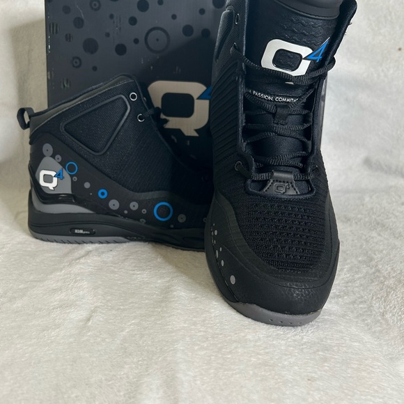 Stylish Black and Blue Athletic Sneakers main image 5